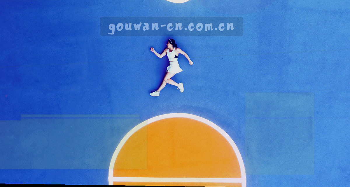 两条水平路径条对比图示，上方一条曲折折返经过多个中间节点，下方一条直线直达首屏入口节点